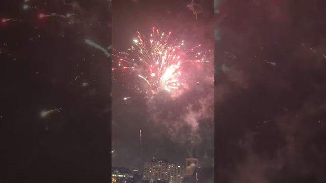 Berlin Silvester 2025 Alexanderplatz #happynewyear #walk #berlin #fireworks #newyear #kultur