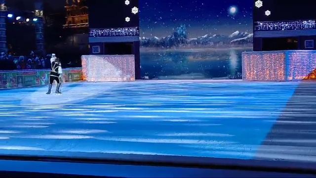 Ледовое шоу" Лебединое озеро".Москва смотреть онлайн