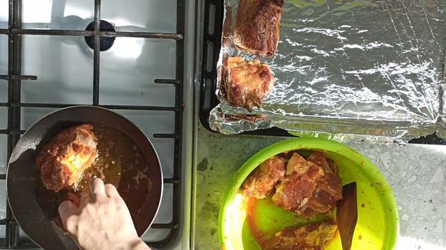 Свиные Рëбрышки с Картошкой / Мои Вкусняшки. смотреть онлайн