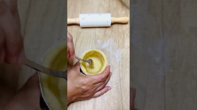 Egg Tart #shorts #shortsvideo #shortsyoutube #bakingshorts смотреть онлайн