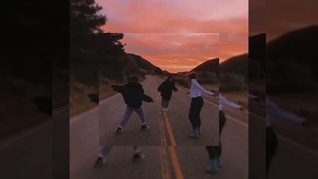 Песня - Двигаться смотреть онлайн