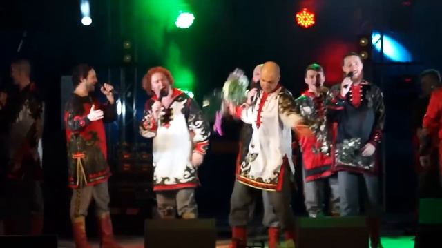 Бабкины Внуки - ВИШНЯ (live) CHERRY | Russian Folk Music