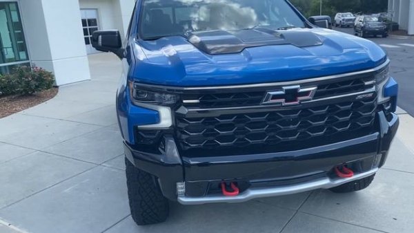 2022 Chevrolet Silverado ZR2 6.2