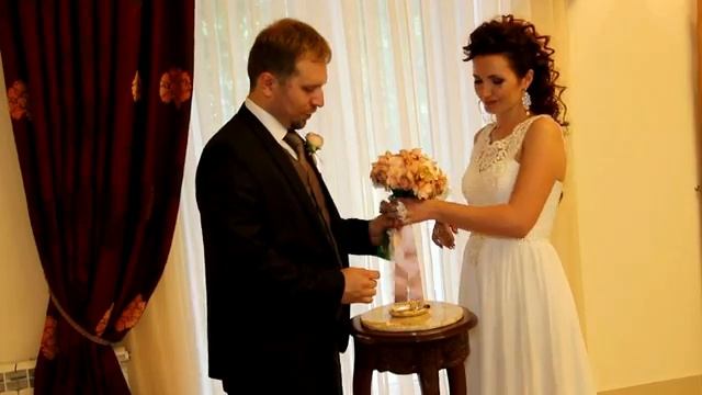 Фотограф и видеооператор Александр. Пример свадебного ролика. смотреть онлайн