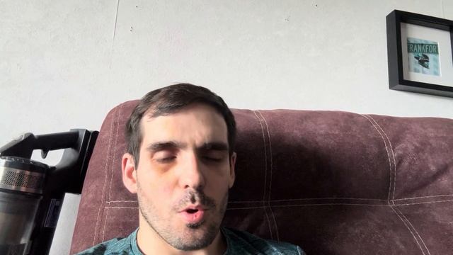 Жизнь лудомана/ Неудачи в ставках, Хомяк и почему не надо возвращать бывшую смотреть онлайн