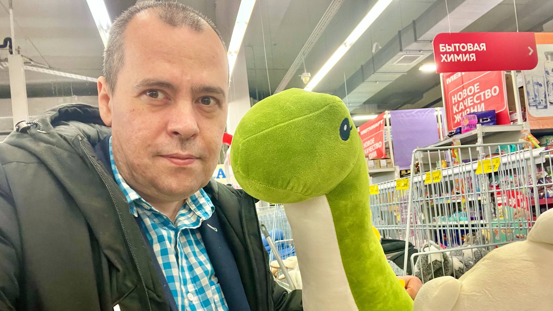 С наступающим Новым годом! Масдаам из Чижика. Дядя Ваня сдулся.. закупаемся ! смотреть онлайн