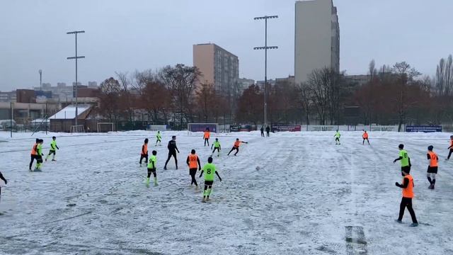8 тур Кубок ДЮФЛУ/ U - 14 СК «Заспа» - ФК «Титан» (1 тайм) 9:0 смотреть онлайн