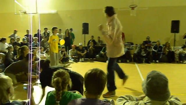 D1 Battle (Belarus-Minsk) Hip-Hop 1x1 Squeaker vs Lexx смотреть онлайн