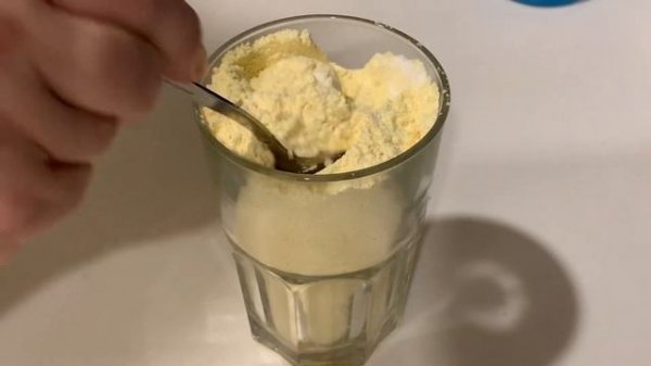 Самый популярный апельсиновый пирог. Простой и очень вкусный. Без глютена, без духовки, без миксера