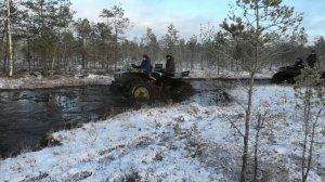 Жесткая заруба вездеходов в ледяном болоте  Запретные кадры. Рукав судьбы 2? Ураган Медведь и Тингер