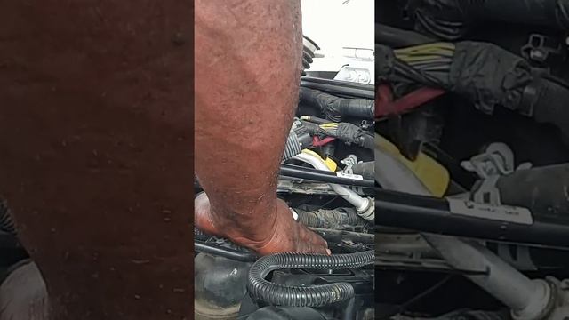 How To Replace Fuel Injector On A 2017 Jeep Wrangler 3.7 Litre Engine