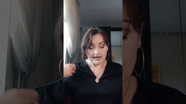 Таро расклад: ЧТО ОН ГОВОРИТ САМОМУ СЕБЕ О ВАС! ПРАВДИВО И ОТКРОВЕННО.... смотреть онлайн