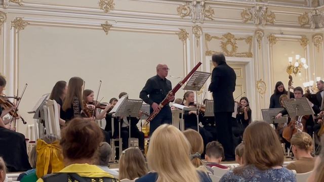 Гуммель (1778-1837) Концерт фа мажор для фагота, Romanza. Andantino cantabile Солист - Д.Красник смотреть онлайн