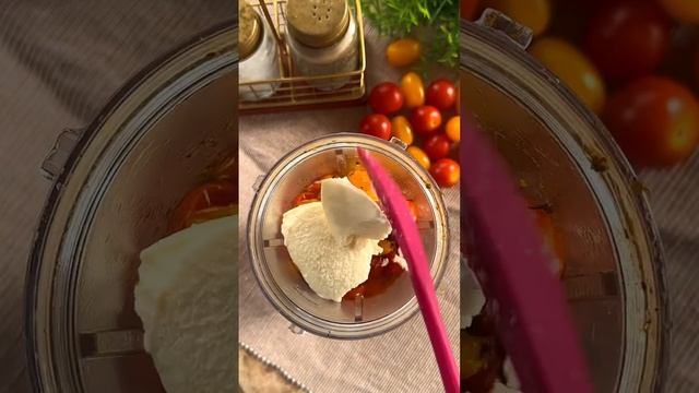 Roasted tomatoes with Grilled Chicken Linguine pasta #shortvideo #shortsyoutube #viral #shorts смотреть онлайн