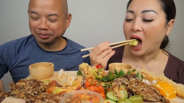 SUSHI Mukbang With Bloopers *Soft Shell Crab, Deep Fried California Roll, Dragon Roll and Tempura смотреть онлайн