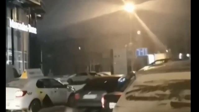 Чуркистан Дня ! Стрельба из автомата в центре города смотреть онлайн