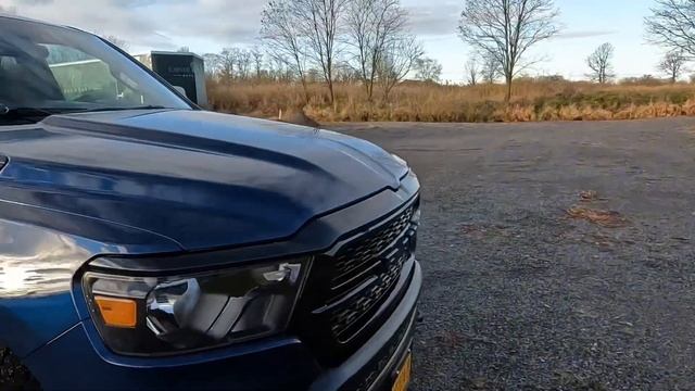 BEST Half Ton Truck For RV Towing: 2024 RAM Warlock 5th Gen смотреть онлайн