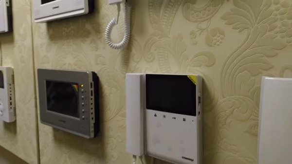 Как снять со стены видеодомофон Commax CDV 43K, CDV 43K2, CDV 43KM2 http://www.magbez.ru