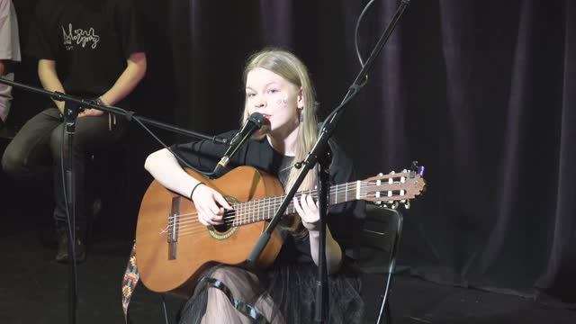 Юля Ревякина - Тридесятое королевство (Badda Boo) смотреть онлайн