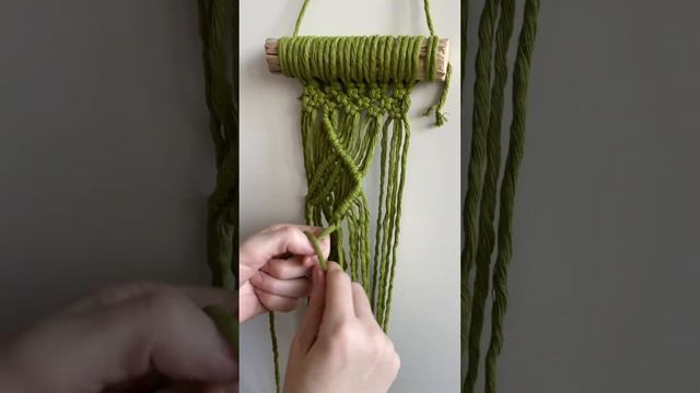 Панно макраме #diy #макраме #macrame #макрамедекор #мастерклассмакраме смотреть онлайн