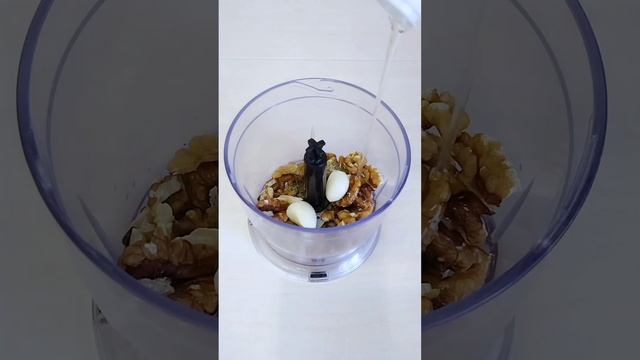 🍴Вкусный Салат с Ореховой Заправкой смотреть онлайн