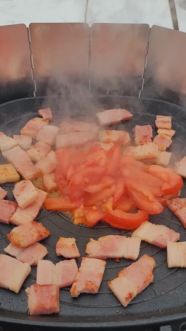 Бутовский лес. Гриль. Пикник. Январь 2025г.mp4 смотреть онлайн