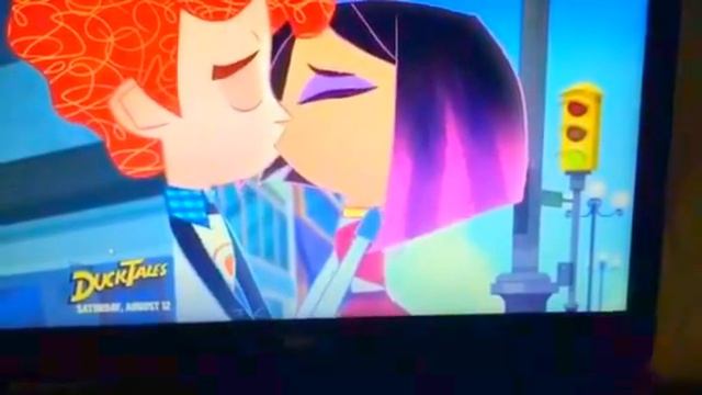 Penn zero and sashi kiss!!! смотреть онлайн