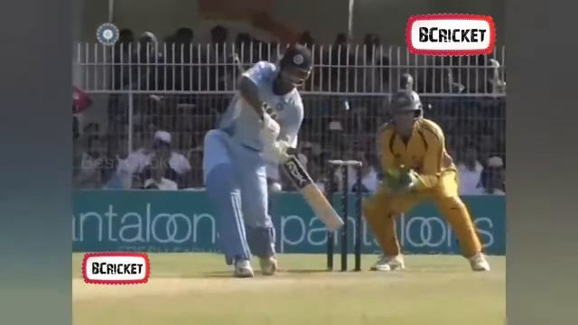 IRFAN & GANGULY Fire Batting in 4th ODI 2007 | India vs Australia Highlights | Blaster Batting 😱🔥 смотреть онлайн
