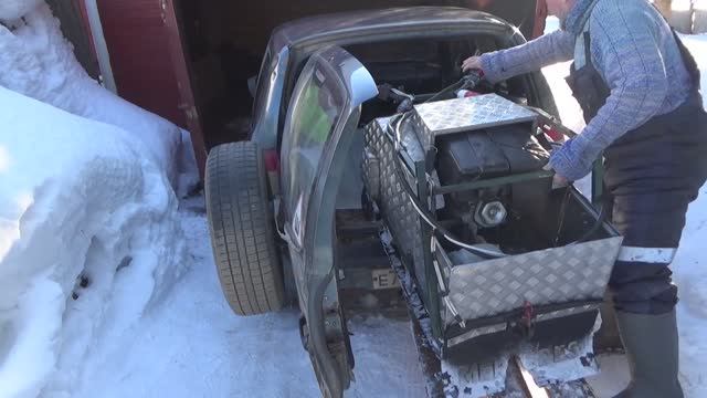 Самодельный миниснегоход Лифан 15 , тестирую максимальную скорость