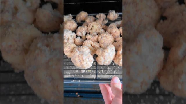 BEST Buffalo Cauliflower Wings with Primal Kitchen Sweet & Mild Buffalo Sauce смотреть онлайн