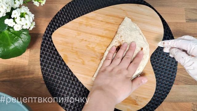 👌Чудо чебуреки! Если вы ещё не пробовали чебуреки из лаваша 🫓 попробуйте приготовить 🎯 смотреть онлайн