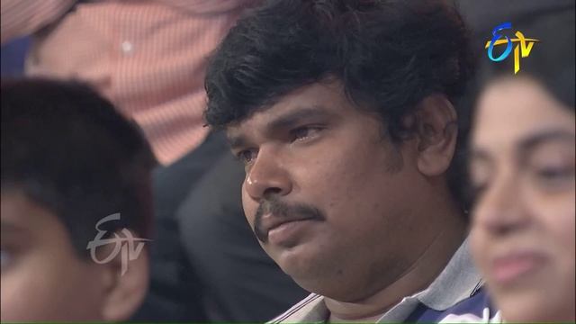 S.P.Balu and Sunitha Performs - Mounamelanoyi Song in ETV @ 20 Years Celebrations - 2nd August 2015 смотреть онлайн