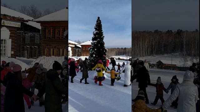 Новогодний хоровод смотреть онлайн