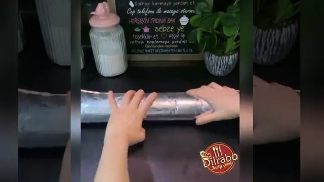 Мясной рулет из фарша с яйцом рецепт #Shorts смотреть онлайн