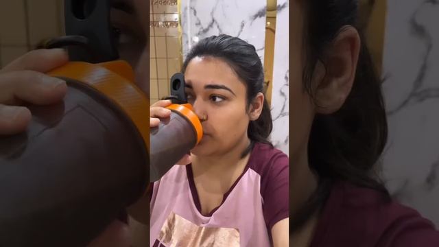 What I Eat in a Day (DAY-16) / Aloo Methi, Ragi Roti, Sauté Vegetables #shortsvideo #viral #shorts смотреть онлайн