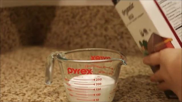 How to Make Starbucks Salted Caramel Mocha Latte (DIY & Recipe) смотреть онлайн