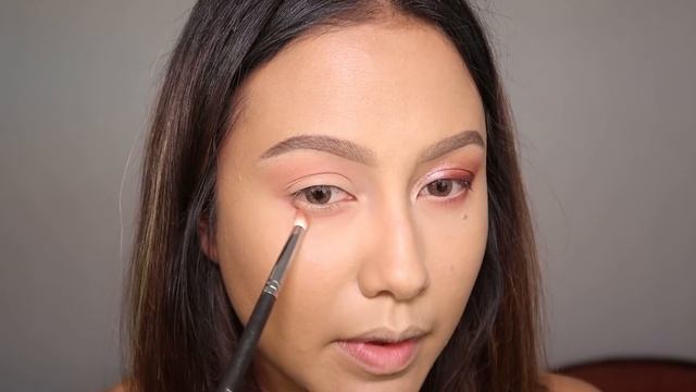 PINKISH EYESHADOW TUTORIAL USING HUDA BEAUTY REMASTERED PALETTE | BAHASA | CATLEYADEA смотреть онлайн
