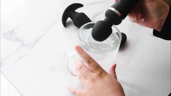 XR Brands Thump-It Plug Review