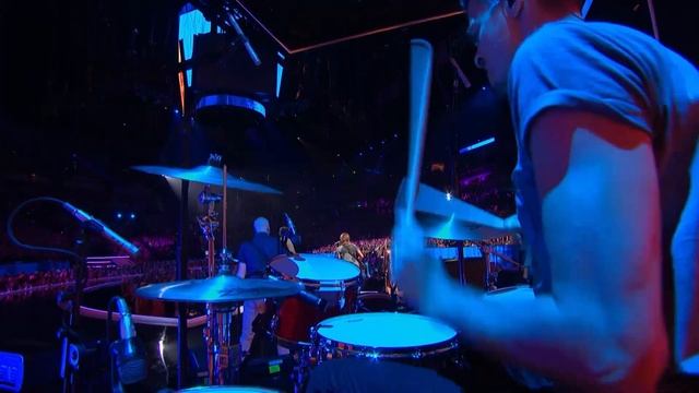 Keith Urban Performs 'Wasted Time' ft. Maren Morris & Brett Eldredge at 2016 CMT Music Awards смотреть онлайн