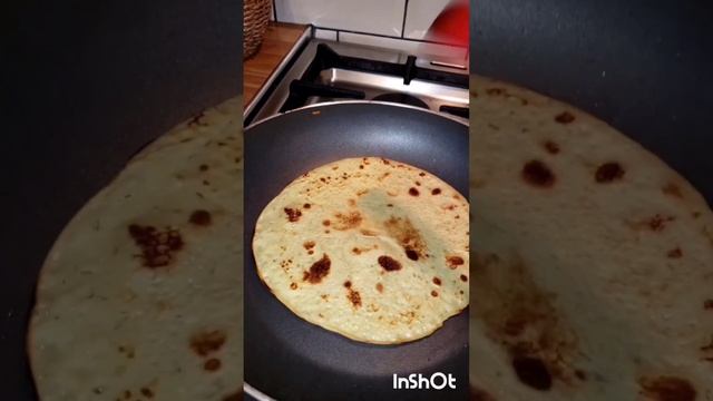 Chickpea Flour Flatbread نان بدون گلوتن با آرد نخود #shorts смотреть онлайн