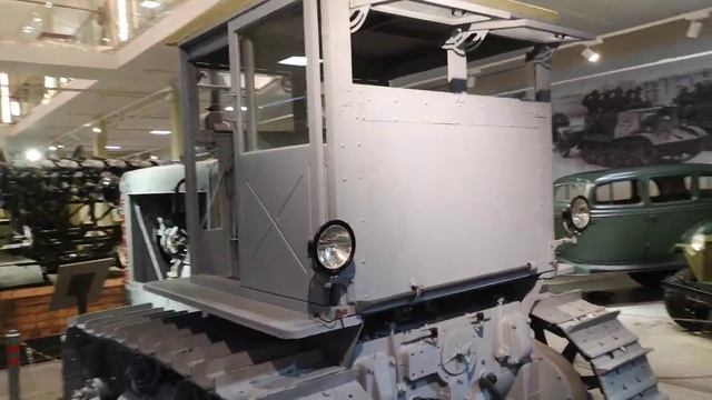 Советский трактор С-65 «Сталинец» смотреть онлайн