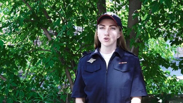 Полицейские Владивостока задержали подозреваемых в серии грабежей. смотреть онлайн