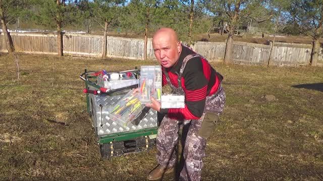 Как сделать самому двухстороннюю коробку на 24 воблера из магазина_