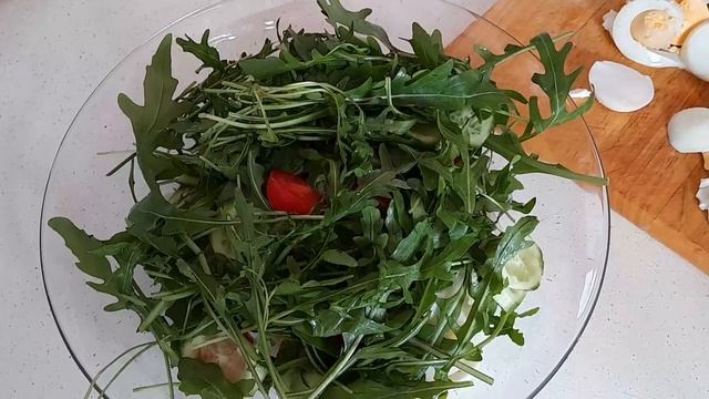 #салат Каприз#салат с руколой и анчоусами#вкуснаяеда #tastyfood #yummy #приятногоаппетита смотреть онлайн