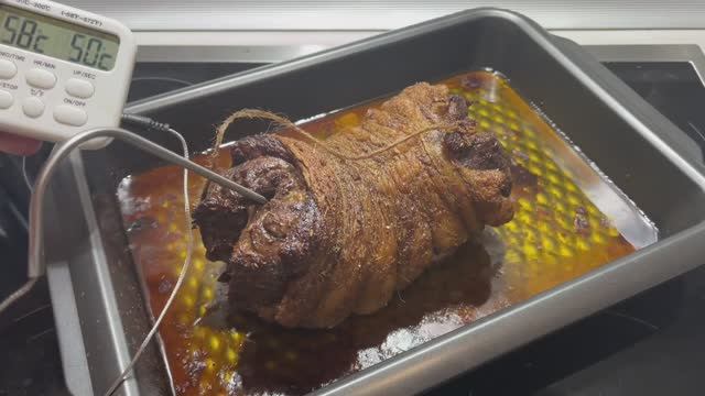 МЯСНОЙ РУЛЕТ на праздничный стол🔥 Универсальное блюдо ! смотреть онлайн