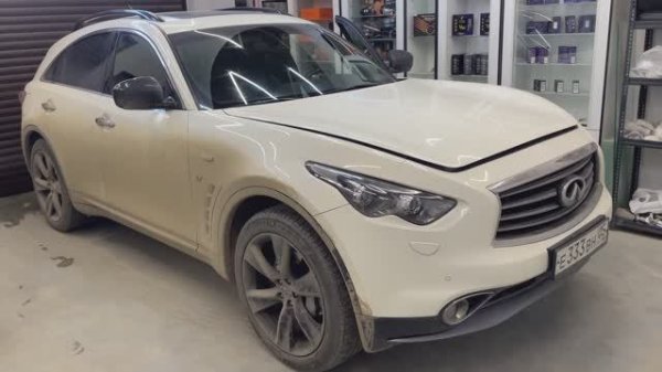 Infiniti QX 70 - установка biled модулей