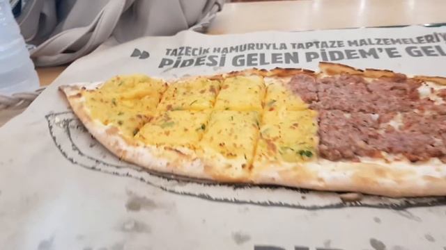 есть всё и не поправиться😅день вкусностей не очень полезных🔴 смотреть онлайн