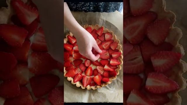 клубничный тарт смотреть онлайн