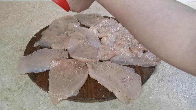 Идея для ужина. Отбивные куриные 🥩 смотреть онлайн