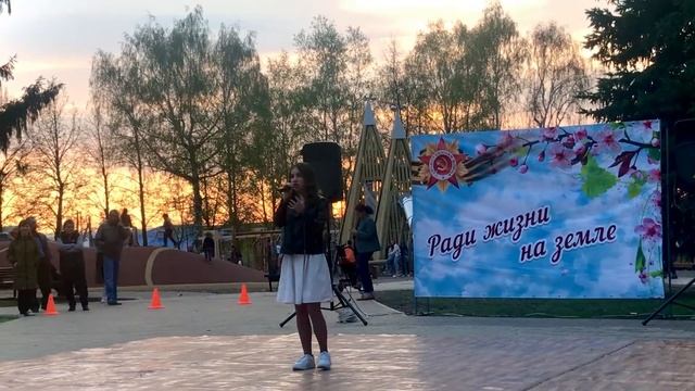 Шёл солдат - Елена Меньшикова(сл. и муз. Лилии Тагировой) смотреть онлайн